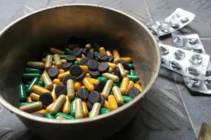 راهنمایی قرص‌های شل کننده عضلات و نکات مهم در مصرف آن‌ها