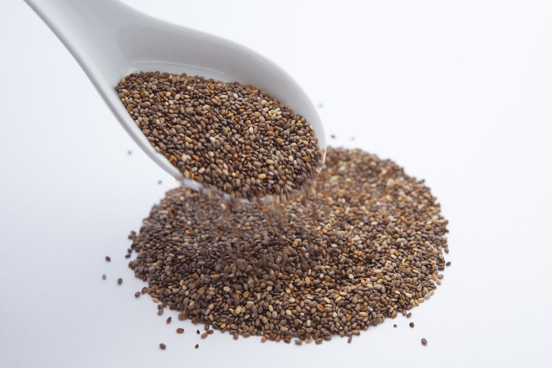 عوارض و خواص دانه چیا