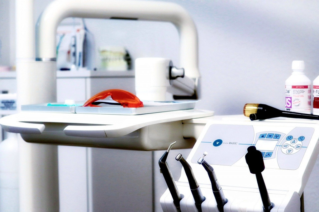 راهنمای خرید یونیت دندانپزشکی پارس طب از برند پارس طب فرینو